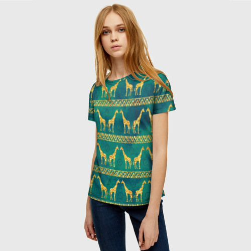Женская футболка 3D с принтом Золотые жирафы (паттерн), фото на моделе #1