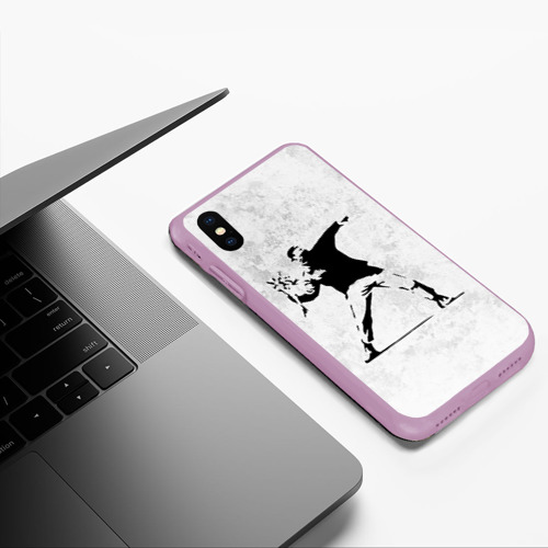 Чехол для iPhone XS Max матовый Banksy бунт Riot Бэнкси, цвет сиреневый - фото 5