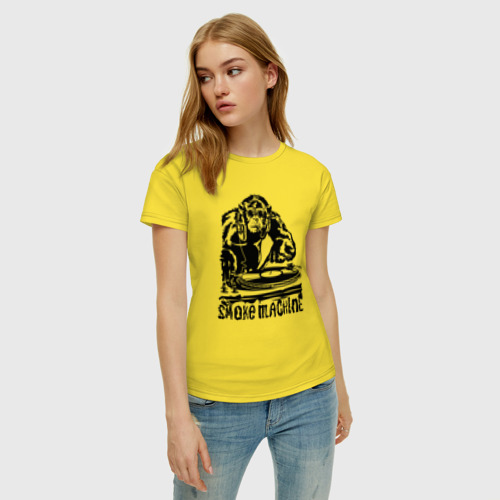 Женская футболка хлопок с принтом Обезьяна диджей, фото на моделе #1