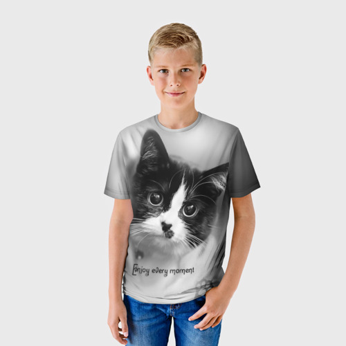 Детская футболка 3D с принтом Enjoy every moment - Наслаждайся каждым моментом, фото на моделе #1