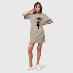 Платье-футболка хлопок Banksy Бэнкси девушка под зонтом - фото 2