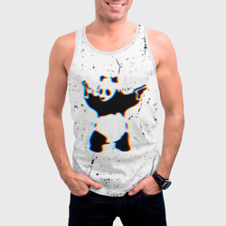 Майка с принтом Banksy Panda with guns Бэнкси для мужчины, вид на модели спереди №2. Цвет основы: белый