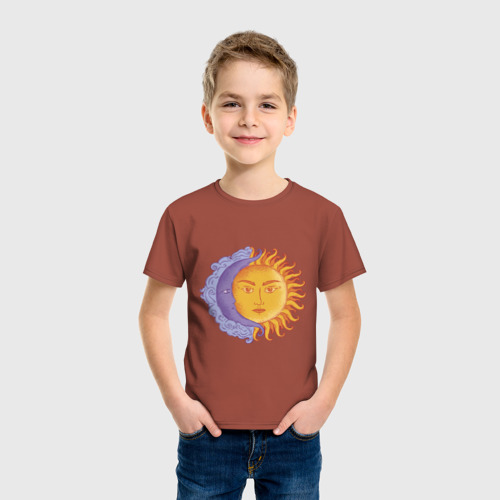Детская футболка хлопок с принтом Солнца и луна с лицами, фото на моделе #1