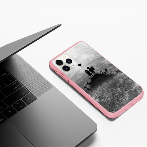 Чехол для iPhone 11 Pro Max матовый Бэнкси Дети Любовь Banksy, цвет баблгам - фото 5