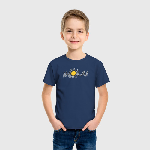 Детская футболка хлопок с принтом Hola: по-испански привет, фото на моделе #1