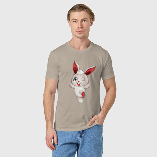 Мужская футболка хлопок Шустрый зайчишка, цвет миндальный - фото 3