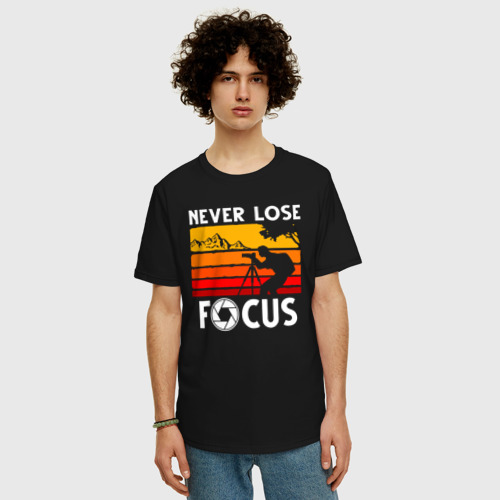 Мужская футболка хлопок Oversize Never lose focus, цвет черный - фото 3