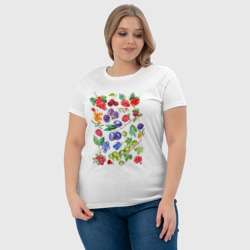 Футболка с принтом Садовые и лесные ягоды акварельная иллюстрация для женщины, вид на модели спереди №4. Цвет основы: белый