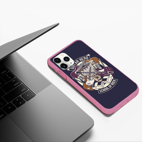 Чехол для iPhone 11 Pro Max матовый Гитарист Рок Музыкант, цвет малиновый - фото 5