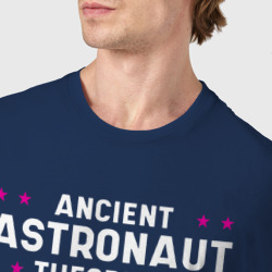 Футболка с принтом Ancient Astronaut Theorist Say Yes для мужчины, вид на модели спереди №4. Цвет основы: темно-синий