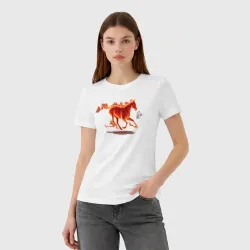 Женская футболка хлопок Fire horse - бежит огненная лошадь с пышущими языками пламени - фото 2