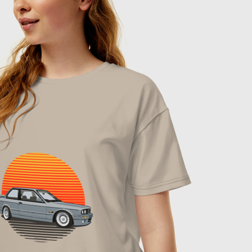 Женская футболка хлопок Oversize с принтом BMW Sun, фото на моделе #1