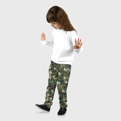 Детские брюки 3D с принтом Абстрактные  зеленые листья, фото на моделе #1