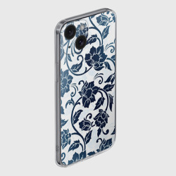 Чехол для iPhone 15 силиконовый с защитой камеры Гжелевые цветы - фото 2