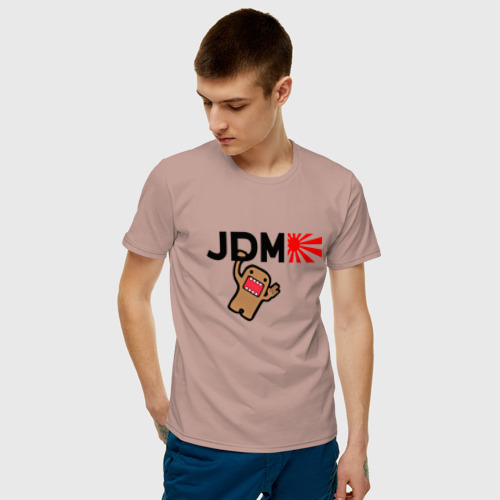 Мужская футболка хлопок Domo-Kun висит на буквах, цвет пыльно-розовый - фото 3
