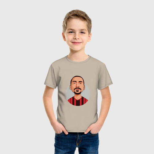 Детская футболка хлопок с принтом Златан - Милан, фото на моделе #1