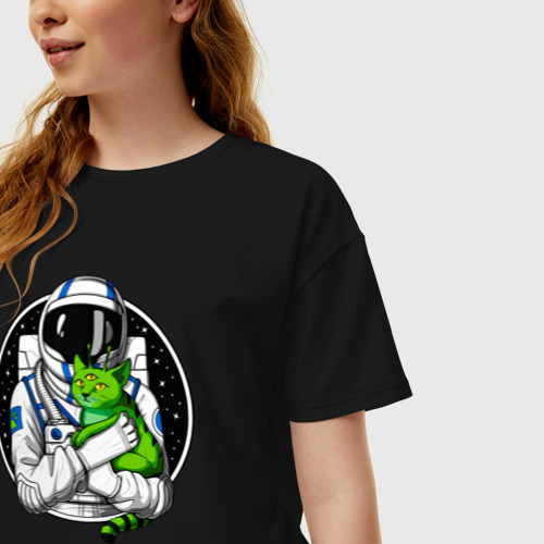 Женская футболка хлопок Oversize Космонавт с инопланетным котом, цвет черный - фото 3