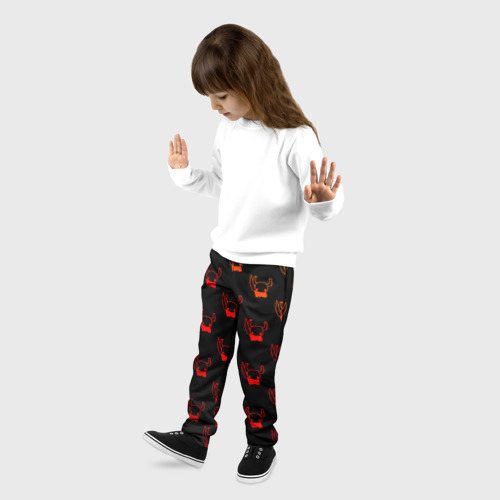 Детские брюки 3D с принтом Он тебe не милашка Hоllow Knight, фото на моделе #1