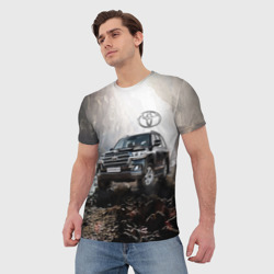 Мужская футболка 3D Toyota Land Cruiser 200 в пещере со скальными рисунками - фото 2