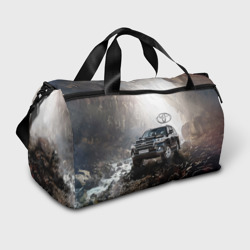 Сумка спортивная 3D Toyota Land Cruiser 200 в пещере со скальными рисунками