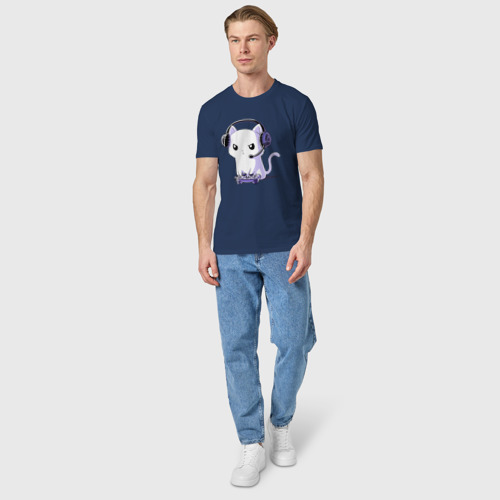 Мужская футболка хлопок с принтом Котёнок игроман The kitten is a gamer, вид сбоку #3