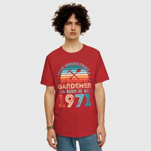 Мужская футболка хлопок Oversize Никогда не недооценивай садовода 1971 года, цвет красный - фото 3