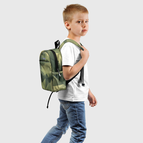 Детский рюкзак 3D с принтом 3д полигоны - камуфляж, вид сзади #1