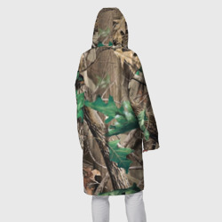 Дождевик с принтом Камуфляж лесной для женщины, вид на модели сзади №2. Цвет основы: белый