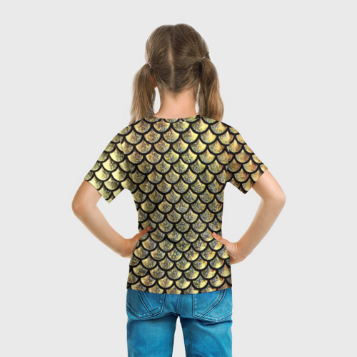 Детская футболка 3D с принтом Чешуя золотая, вид сзади #2