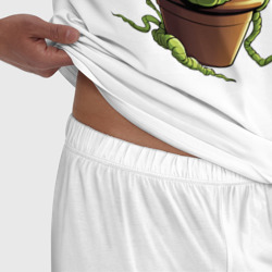 Пижама с принтом Plant - Piranha для мужчины, вид на модели спереди №4. Цвет основы: белый