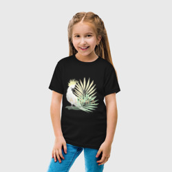 Детская футболка хлопок Белый попугай с хохолком на фоне листьев пальмы - фото 2