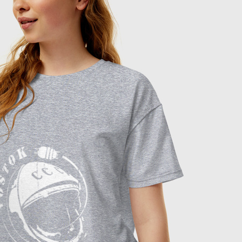 Женская футболка хлопок Oversize с принтом Vostok Gagarin, фото на моделе #1