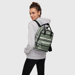 Рюкзак с принтом Горизонтальные зеленые  белые полосы для женщины, вид на модели спереди №3. Цвет основы: белый