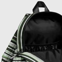 Рюкзак с принтом Горизонтальные зеленые  белые полосы для ребенка, вид на модели спереди №4. Цвет основы: белый