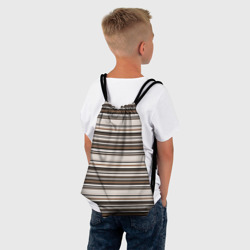 Рюкзак с принтом Горизонтальные коричневые бежевые  черные полосы для любого человека, вид спереди №3. Цвет основы: белый