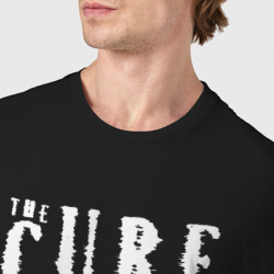 Футболка с принтом The Cure рок кот для мужчины, вид на модели спереди №4. Цвет основы: черный