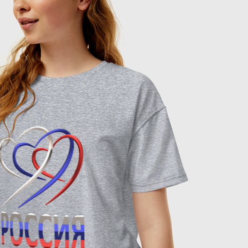 Женская футболка хлопок Oversize с принтом Россия: триколор и три сердца, фото на моделе #1