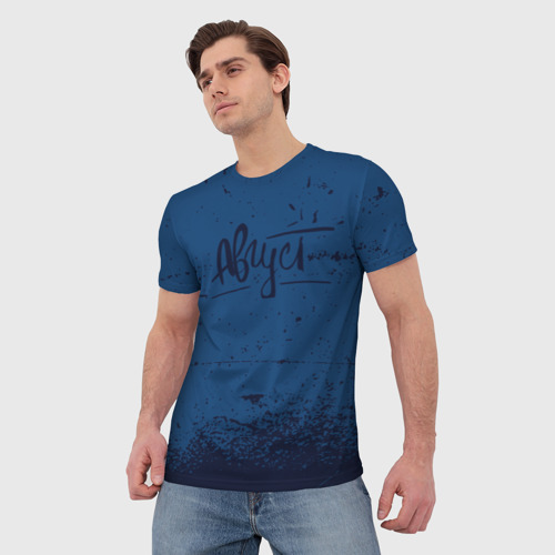 Мужская футболка 3D с принтом Август - на синем фоне, фото на моделе #1