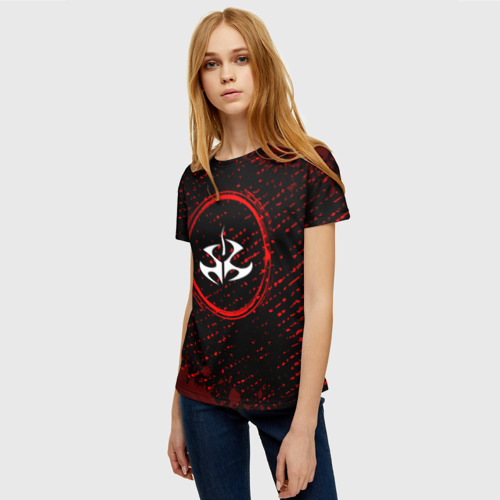 Женская футболка 3D Символ Hitman и краска вокруг на темном фоне, цвет 3D печать - фото 3