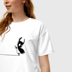 Женская футболка хлопок Oversize Hollow Knight на краю - фото 2