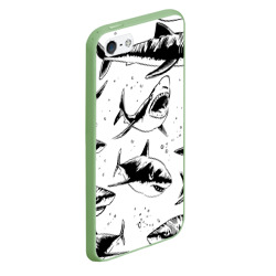 Чехол для iPhone 5/5S матовый Кровожадные акулы - стая - фото 2