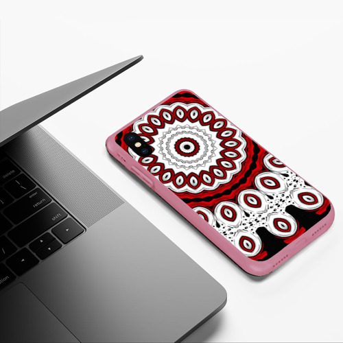 Чехол для iPhone XS Max матовый Красно-черный калейдоскоп мандала, цвет малиновый - фото 5