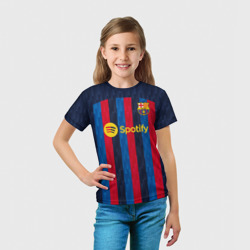 Футболка с принтом Барселона форма 2022-2023 для ребенка, вид на модели спереди №3. Цвет основы: белый