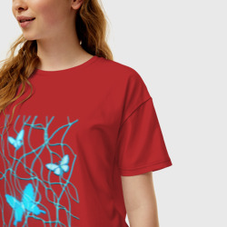 Женская футболка хлопок Oversize Голубые бабочки и хаотичные линии - фото 2