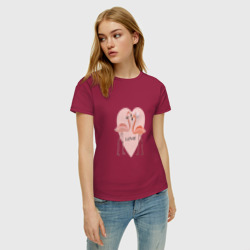Женская футболка хлопок Розовые фламинго на фоне розового сердца - фото 2