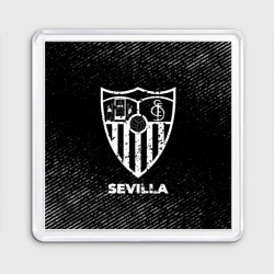 Магнит 55*55 Sevilla с потертостями на темном фоне