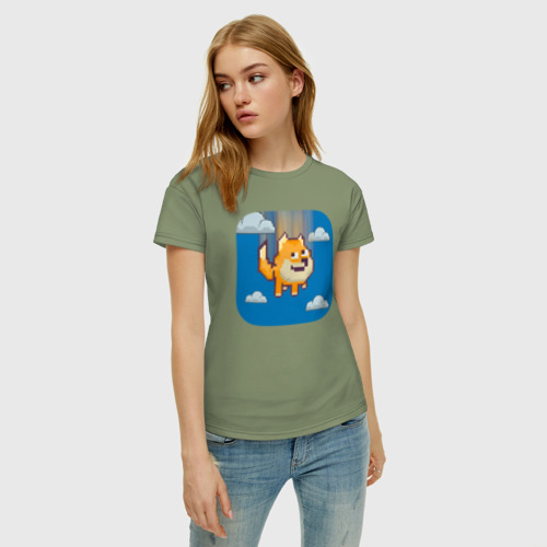Женская футболка хлопок Щенок Доге пиксельный падает в облаках, цвет авокадо - фото 3