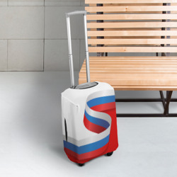 Чехол для чемодана 3D Лента триколор на красно-белом фоне - фото 2