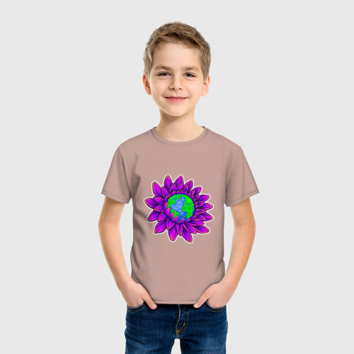 Детская футболка хлопок с принтом Цветущая Земля, фото на моделе #1