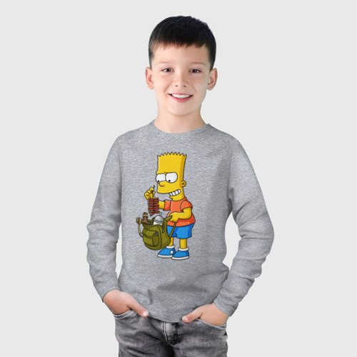 Детский лонгслив хлопок с принтом Барт Симпсон разбирает свой рюкзак, фото на моделе #1